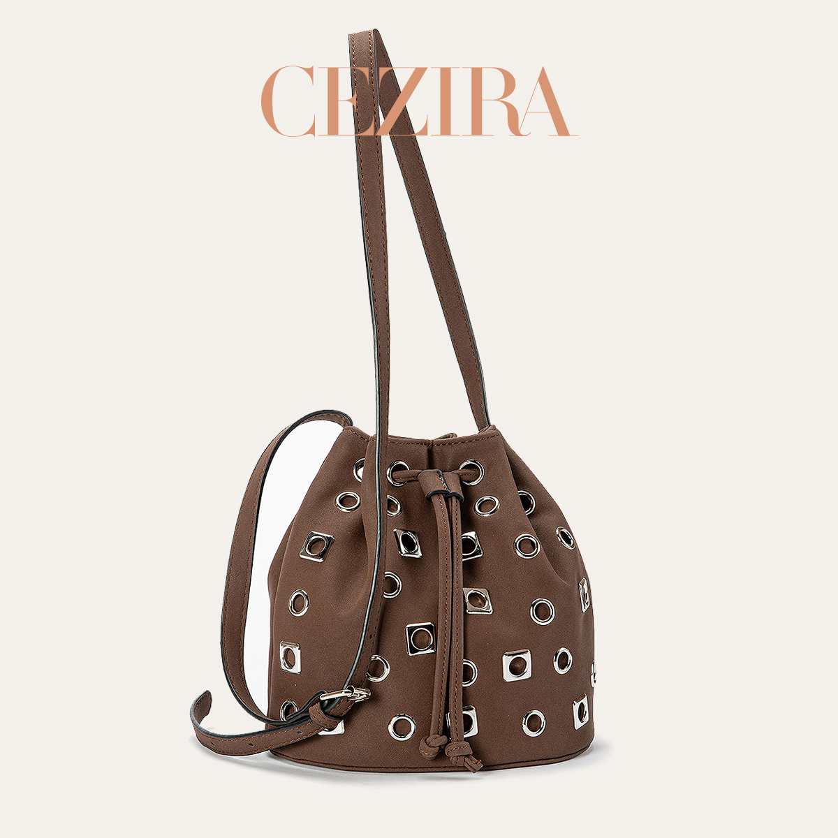 Luxury Bags That Are Vegan - حقيبة يد نسائية فاخرة من CR
