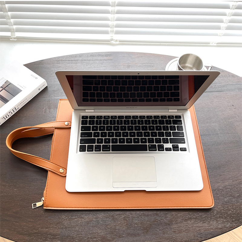 حقيبة لابتوب فاخرة بتصميم مخصص - مراجعة Luxury Bags For Laptop وسعره