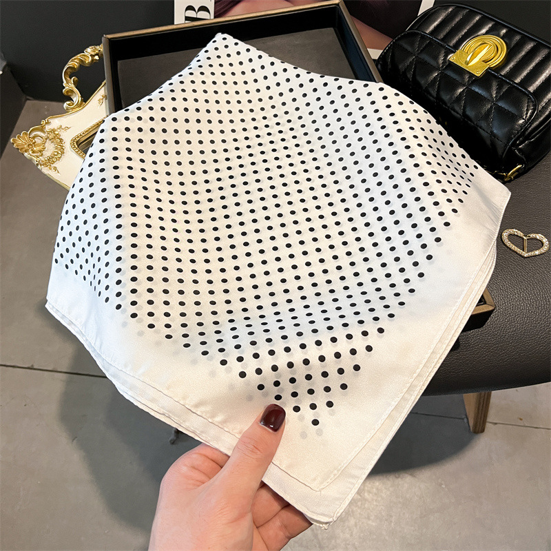 أوشحة مطبوعة جديدة فاخرة وشاح  - مراجعة Luxury Bags In China وسعره