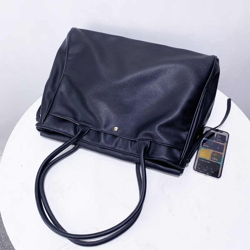 حقيبة كلاسيكية حمل الحقائب للن - مراجعة Luxury Bags On Sale وسعره