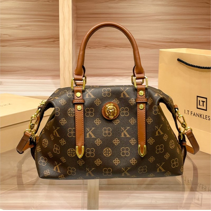 حقيبة جلدية نسائية من مصمم مشه - مراجعة Luxury Quilted Bags وسعره