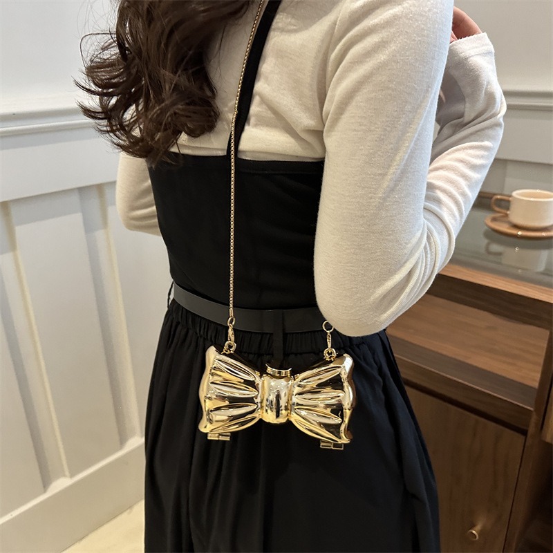 حقيبة يد صغيرة معدنية عصرية فا - مراجعة Luxury Bags In China وسعره